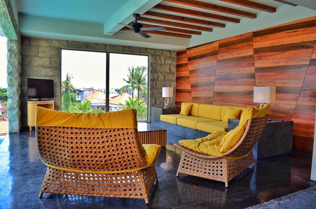 Ts Suites Семіньяк Екстер'єр фото Interior of the hotel